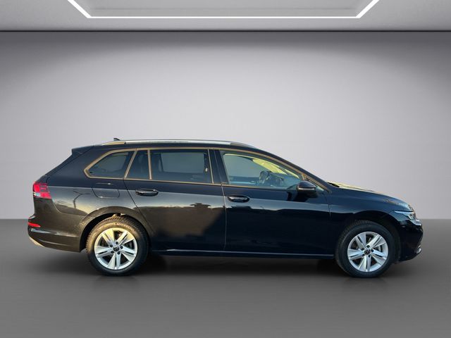 Golf VIII Variant Life