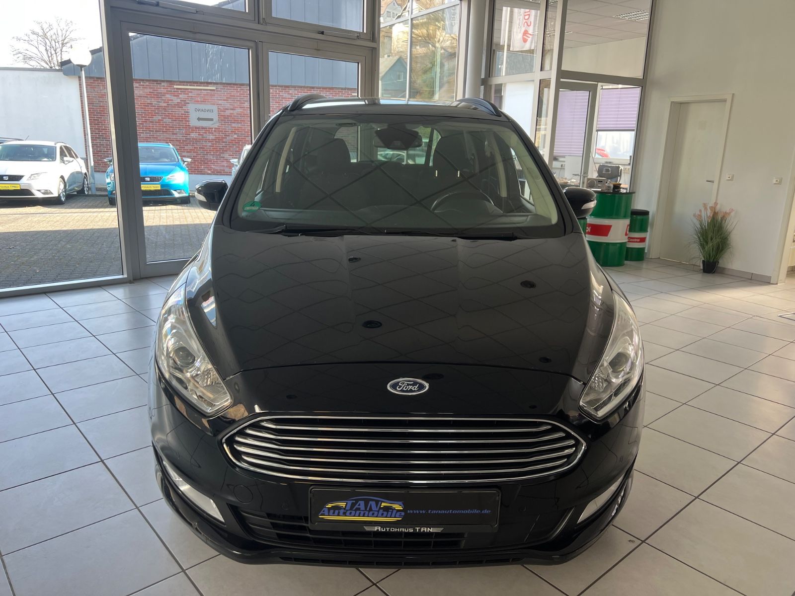 Fahrzeugabbildung Ford Galaxy Business 2.0 TDCI * 7.Sitzer * NAVI *
