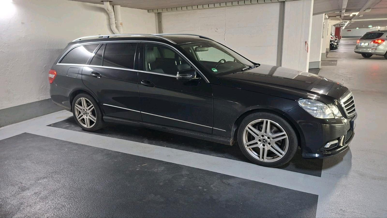 Mercedes-Benz E350 2010 — photo 9