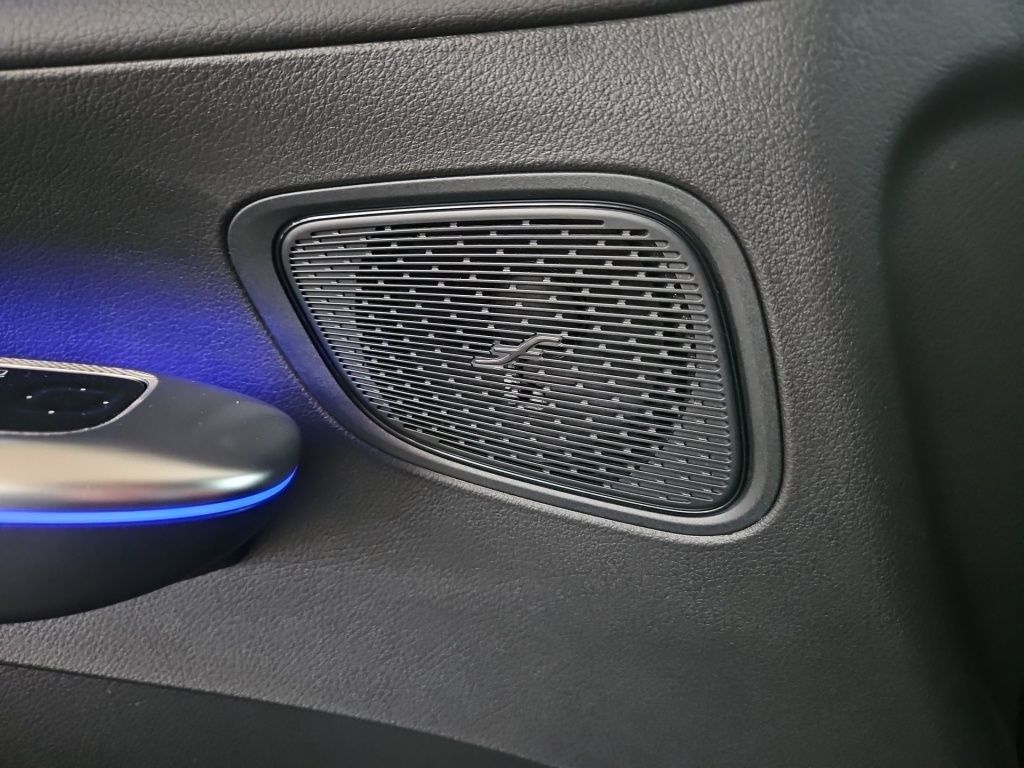 Fahrzeugabbildung Mercedes-Benz GLC 200 4M Avantg. Pano SDHZ Sitzklima Massage