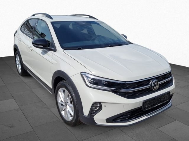 Fahrzeugabbildung Volkswagen Taigo 1,0 TSI AHK MATRIX-LED DCP NAVI SHZ PDC AL