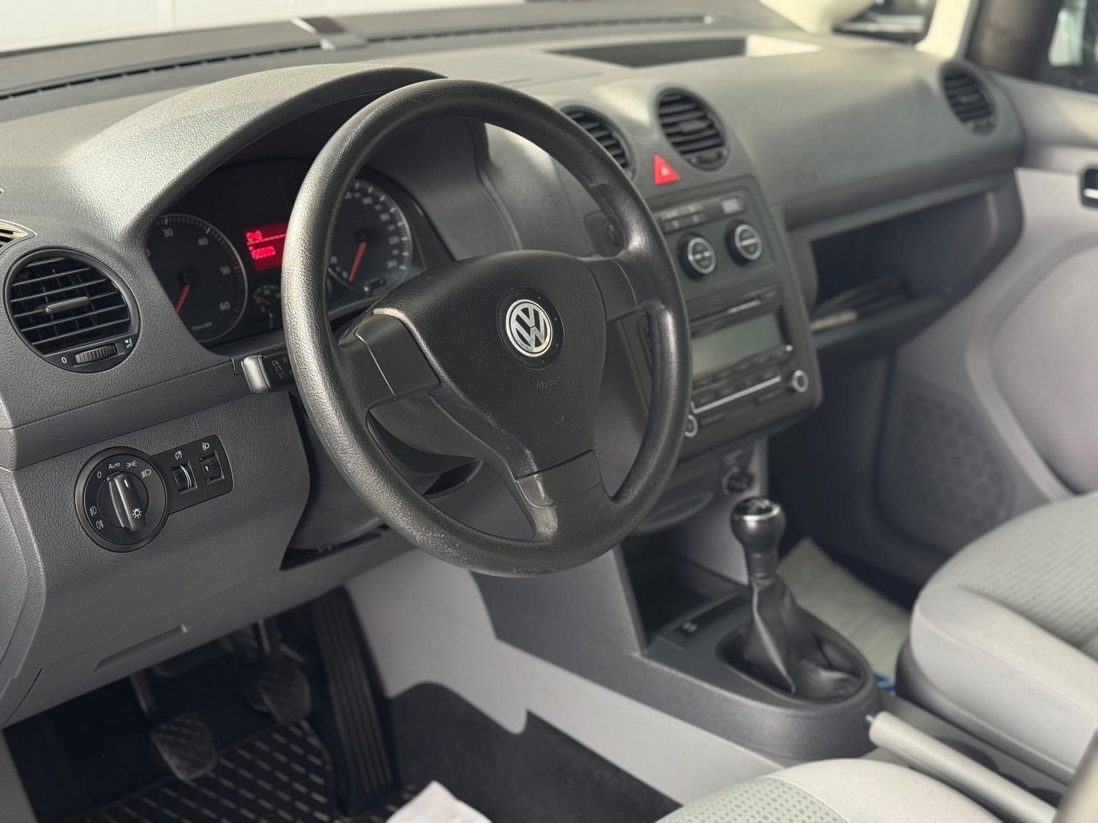 Volkswagen Caddy Maxi 1.9 TDI Rollstuhlgerecht-Rampe