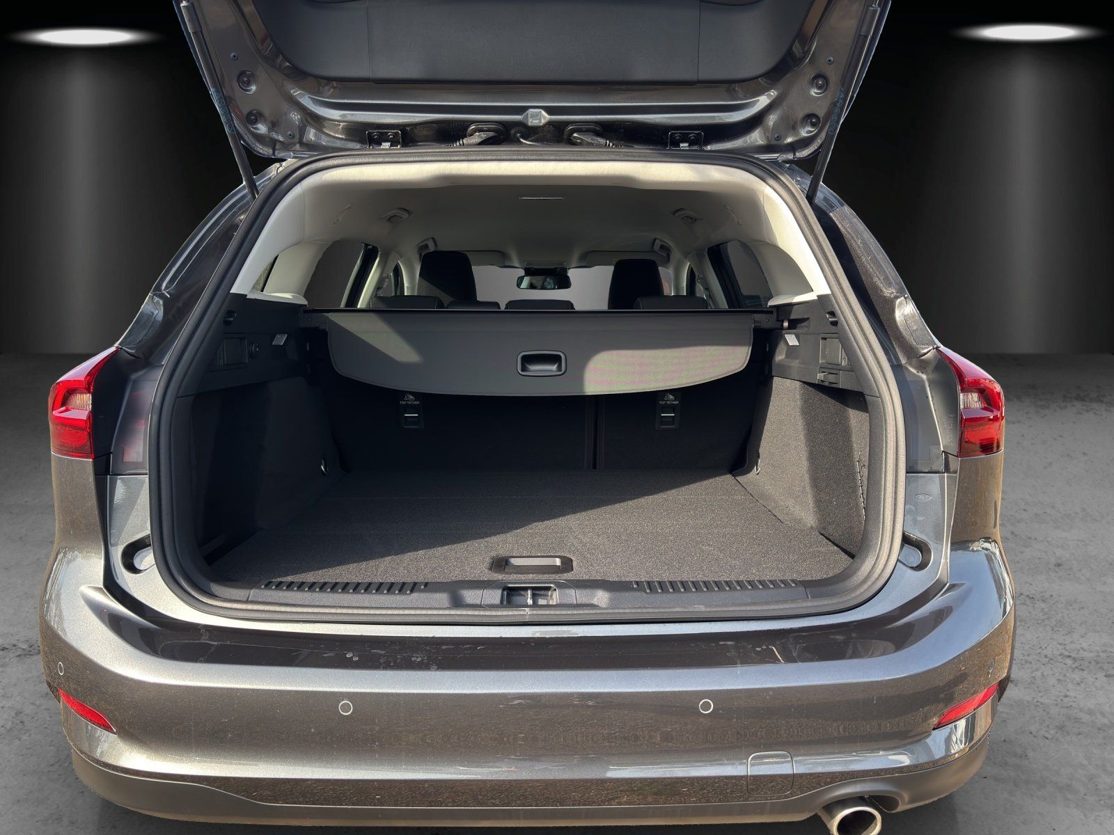 Fahrzeugabbildung Ford Focus Titanium Edition Winter Pak. Fahre Pak.