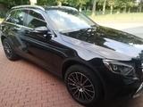 Mercedes-Benz GLC 250 4MATIC - AMG, AHK, Distr., LED, Rfk, Aut - gebrauchte Mercedes-Benz GLC 250 aus dem Jahr 2016