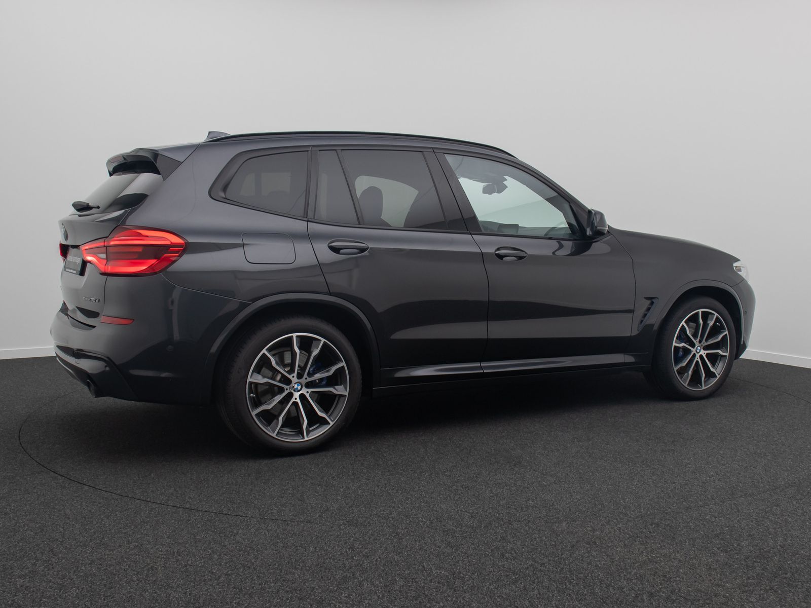 Fahrzeugabbildung BMW X3 xD30d M Sport DAB HUD Panorama AHK TV 20Zoll