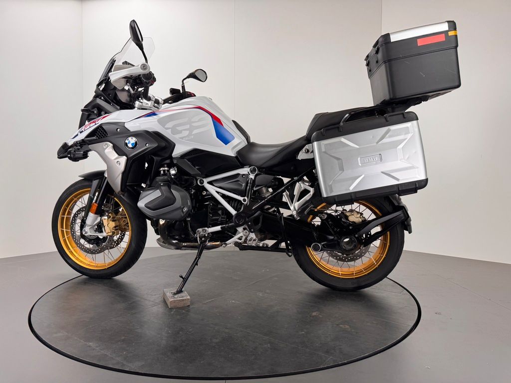 Fahrzeugabbildung BMW R1250 GS RALLYE *4 PAKETE *VARIOKOFFER