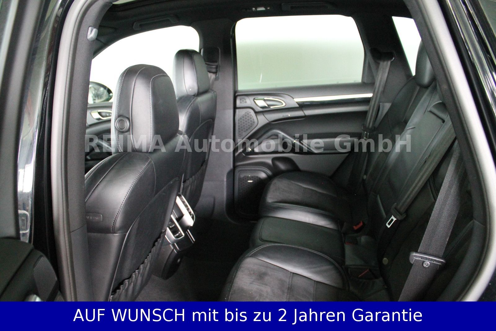 Fahrzeugabbildung Porsche Cayenne 3,0 Diesel Platinum Edition,Sport Chrono