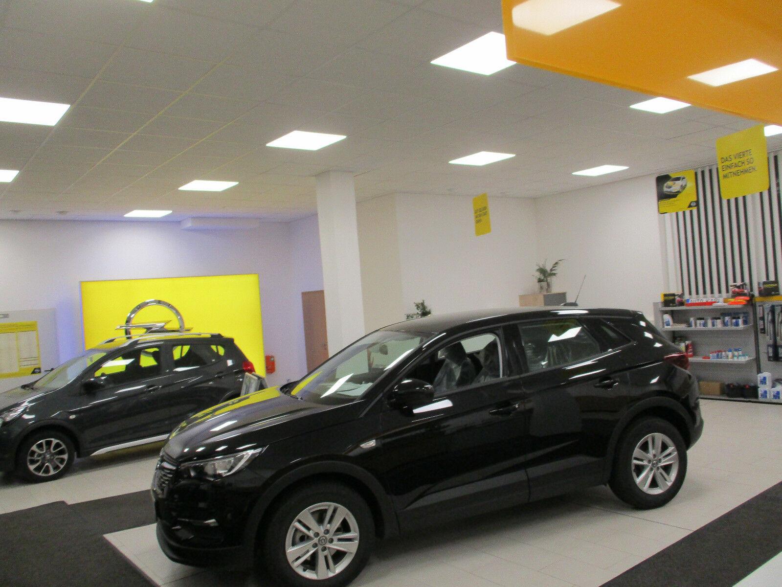 showroom-image-main