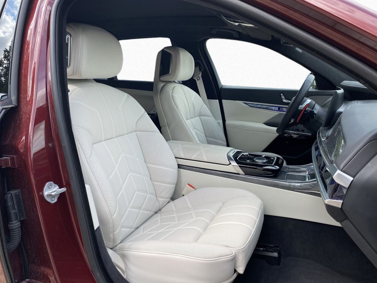 BMW M760 - Bild 12