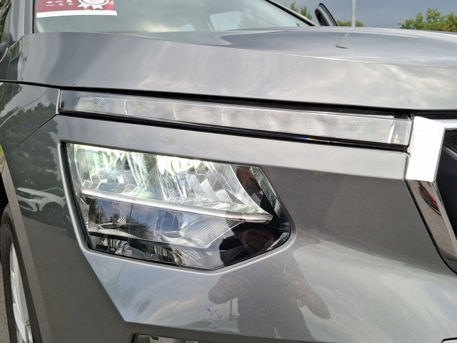 Fahrzeugabbildung SKODA Kamiq TSI Selection DSG LED Navi AID ACC RFK SHZ