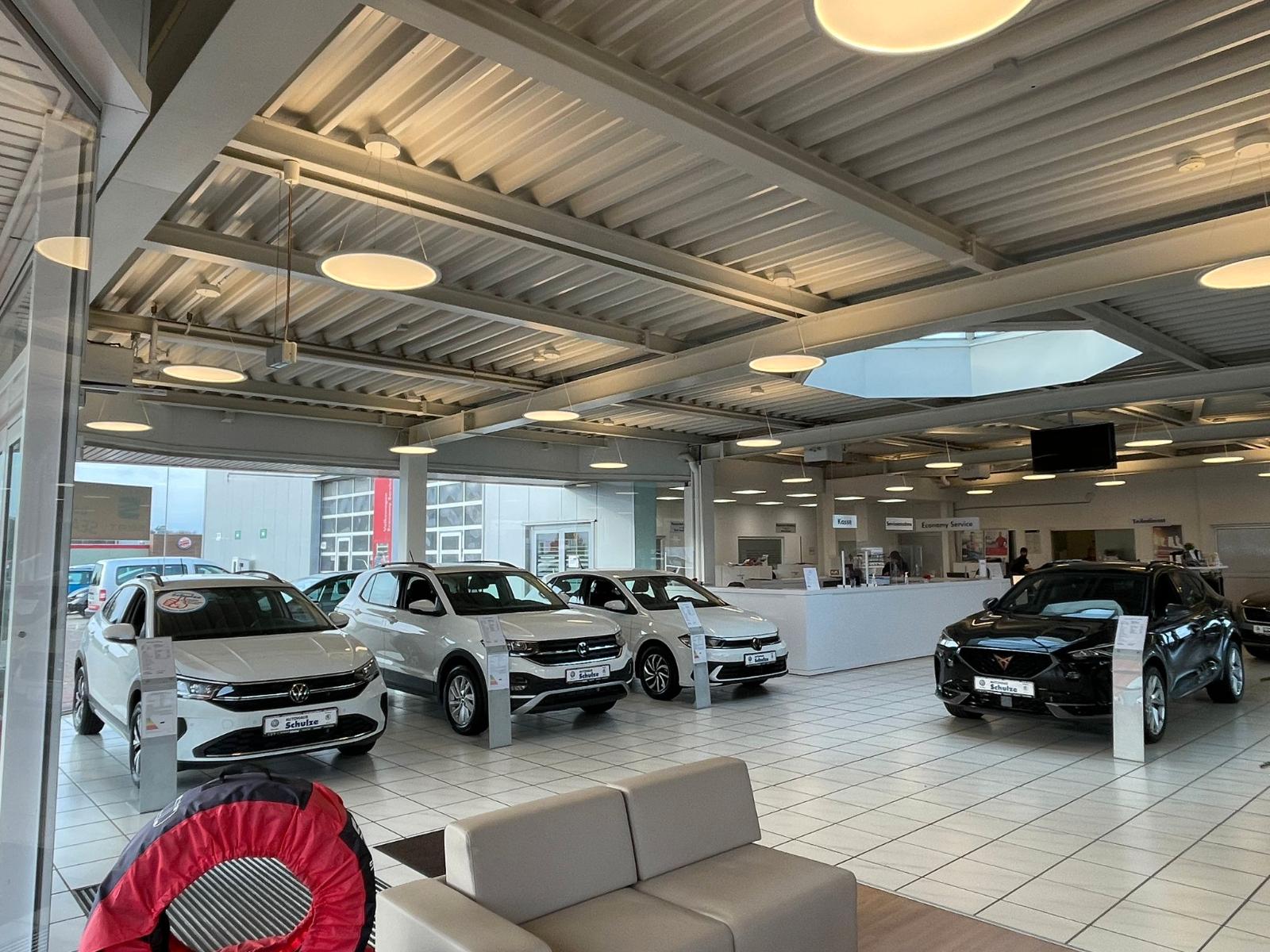 showroom-image-main