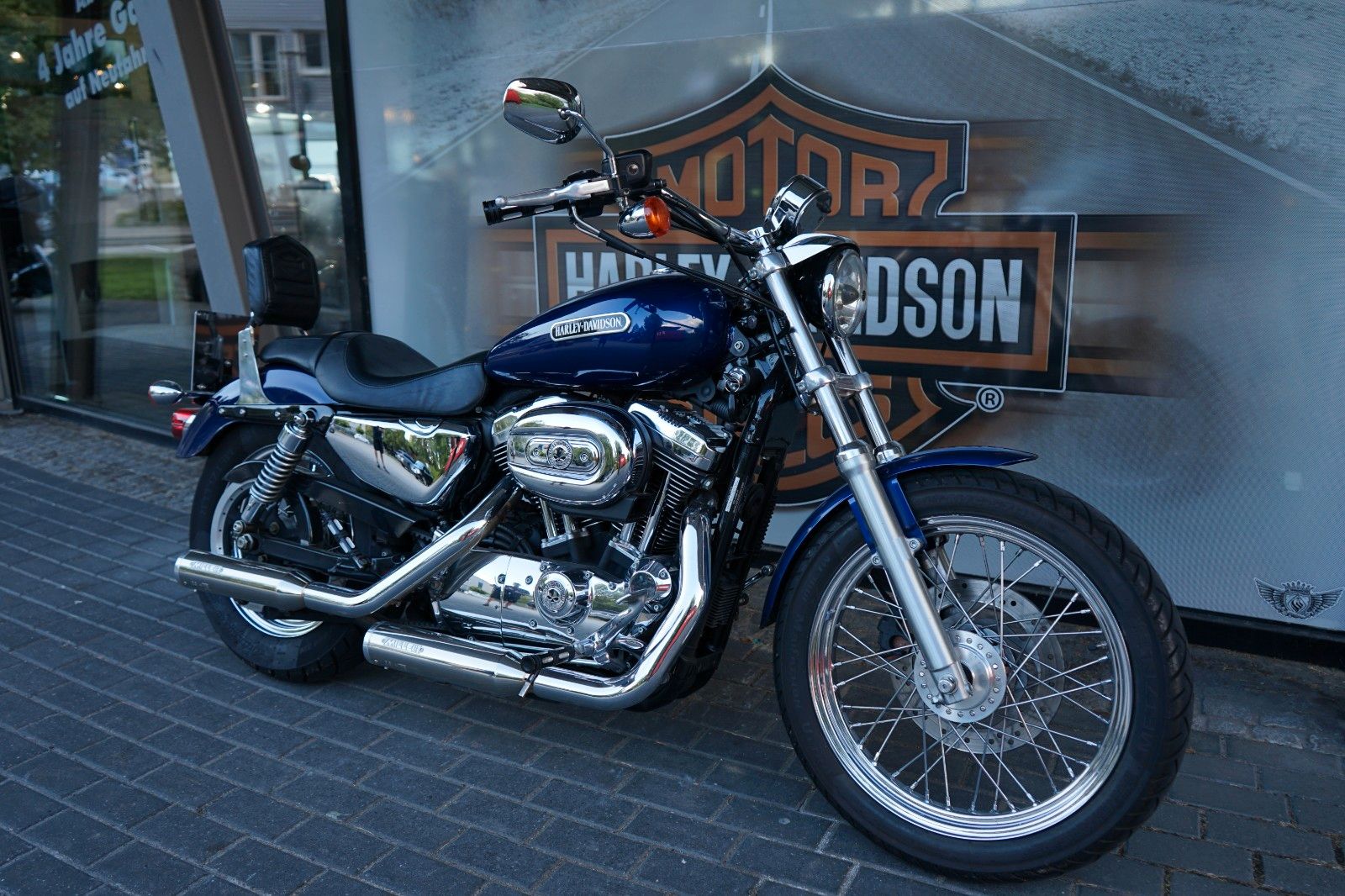Fahrzeugabbildung Harley-Davidson Sportster XL 1200 Low mit Miller Auspuff