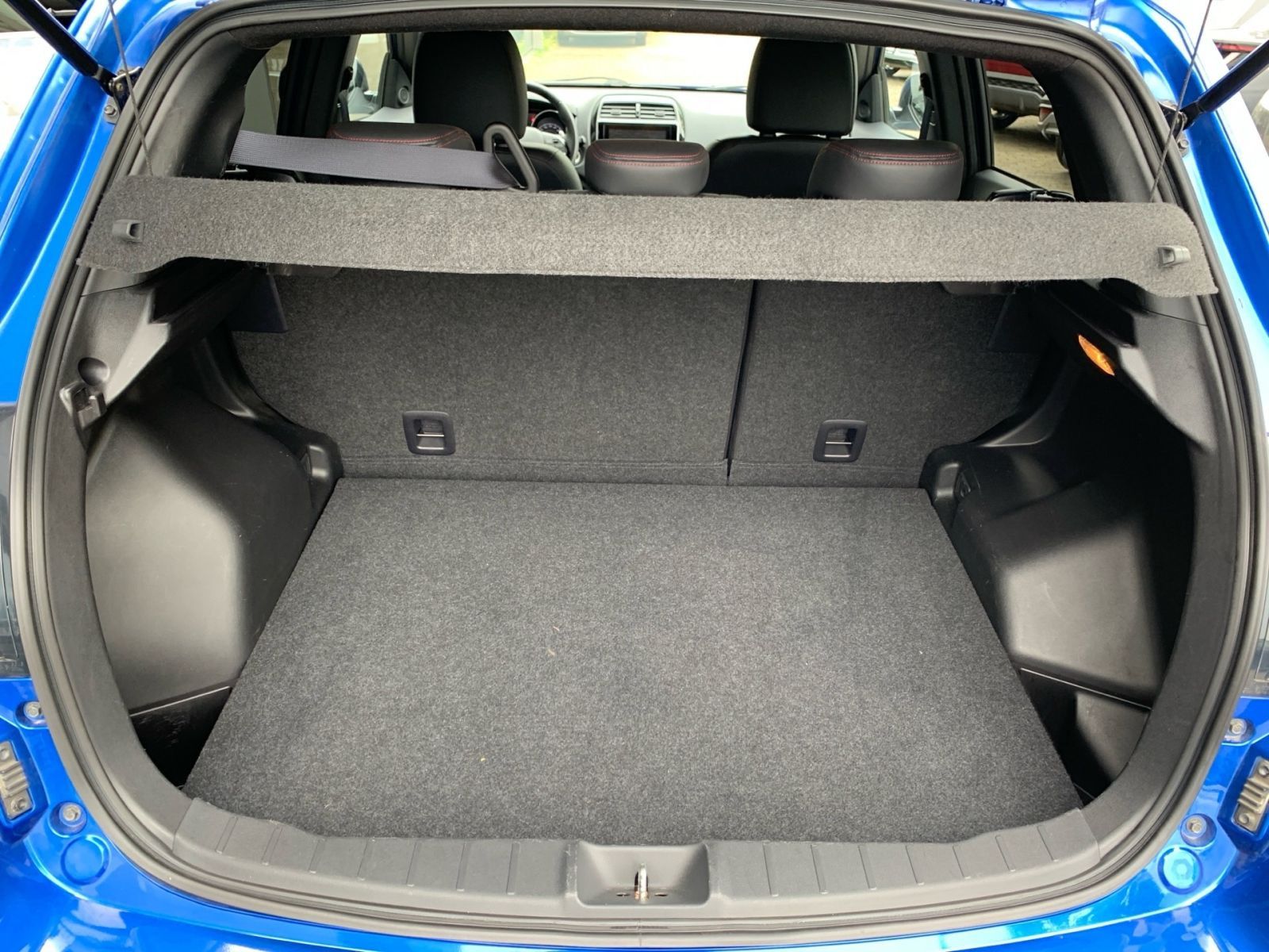Fahrzeugabbildung Mitsubishi ASX II 2.0 MIVEC Automatik Intro Edition+ 1Hd
