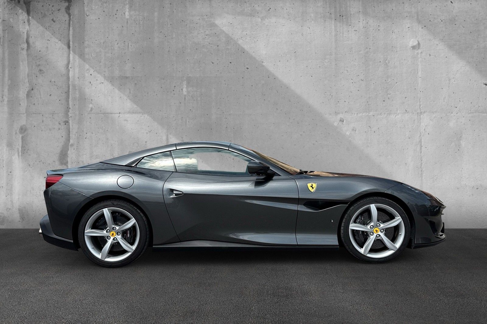 Fahrzeugabbildung Ferrari Portofino*Surroundview*Magneride*Top Zustand