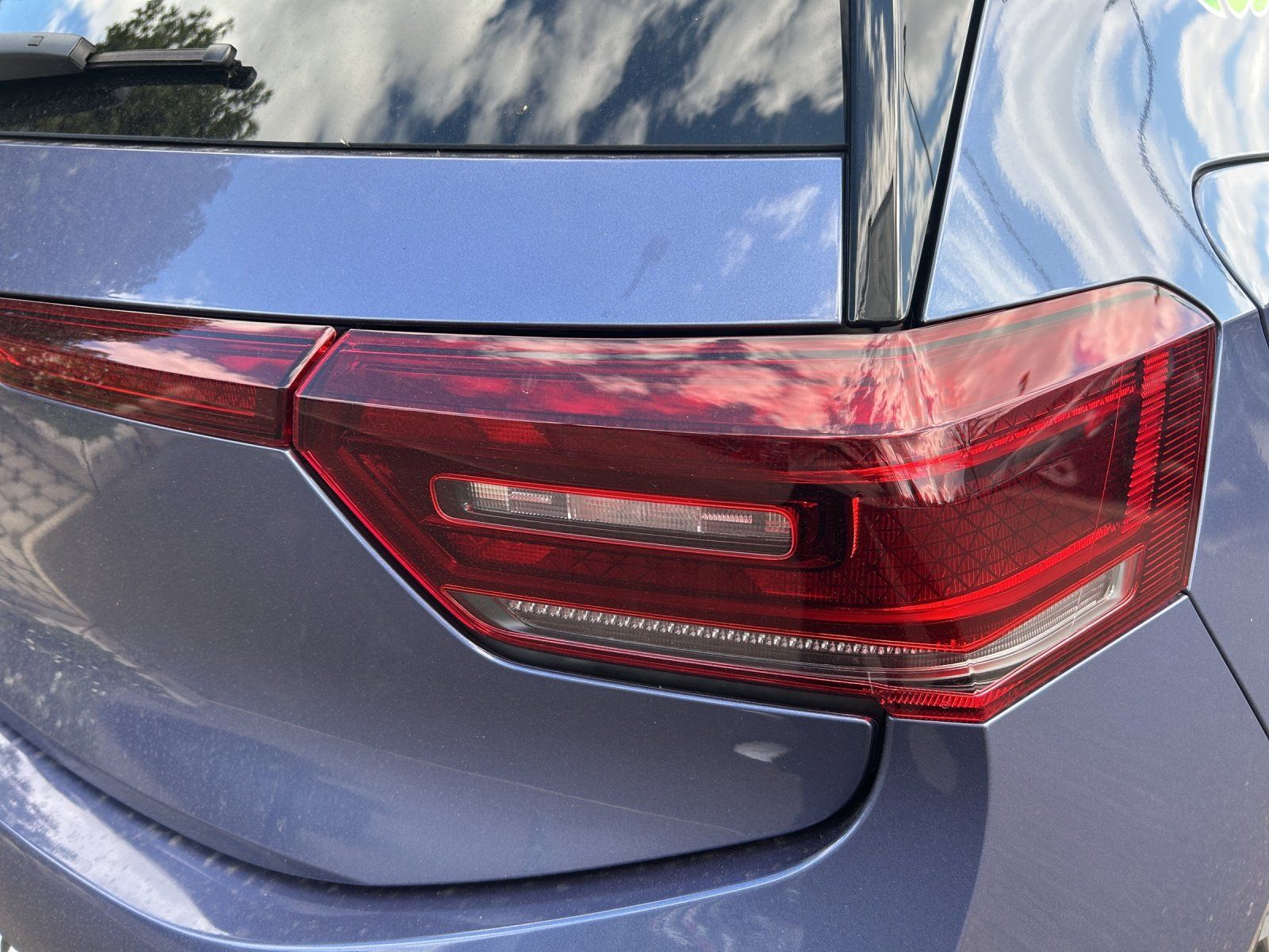 Fahrzeugabbildung Volkswagen ID.3 Neo (58kWh) Style 360,AHK,HUD,Kamera,LED,SD