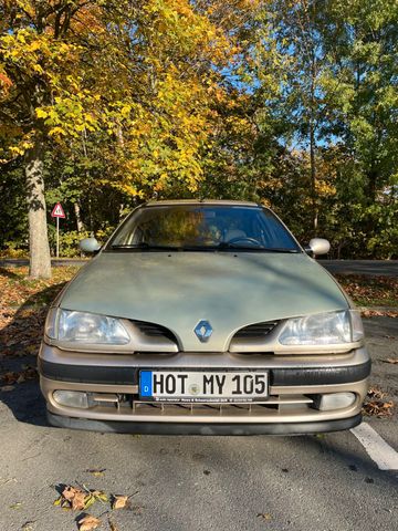 Renault MUSS WEG! Megane Classic Cent. RT 1.6e Classic R