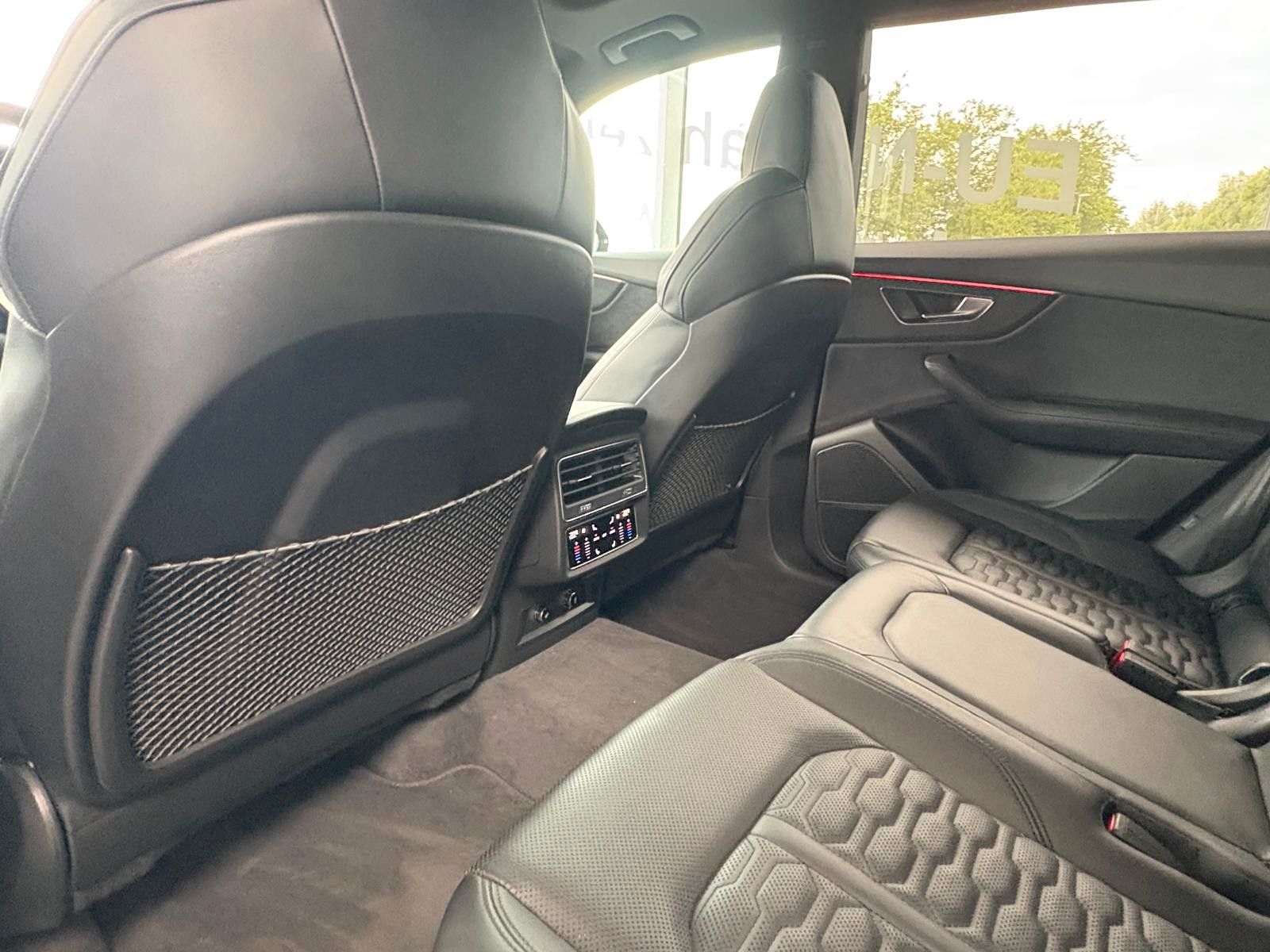 Fahrzeugabbildung Audi RSQ8 keramik*dynamik*massage*stand*23Z*akustik.