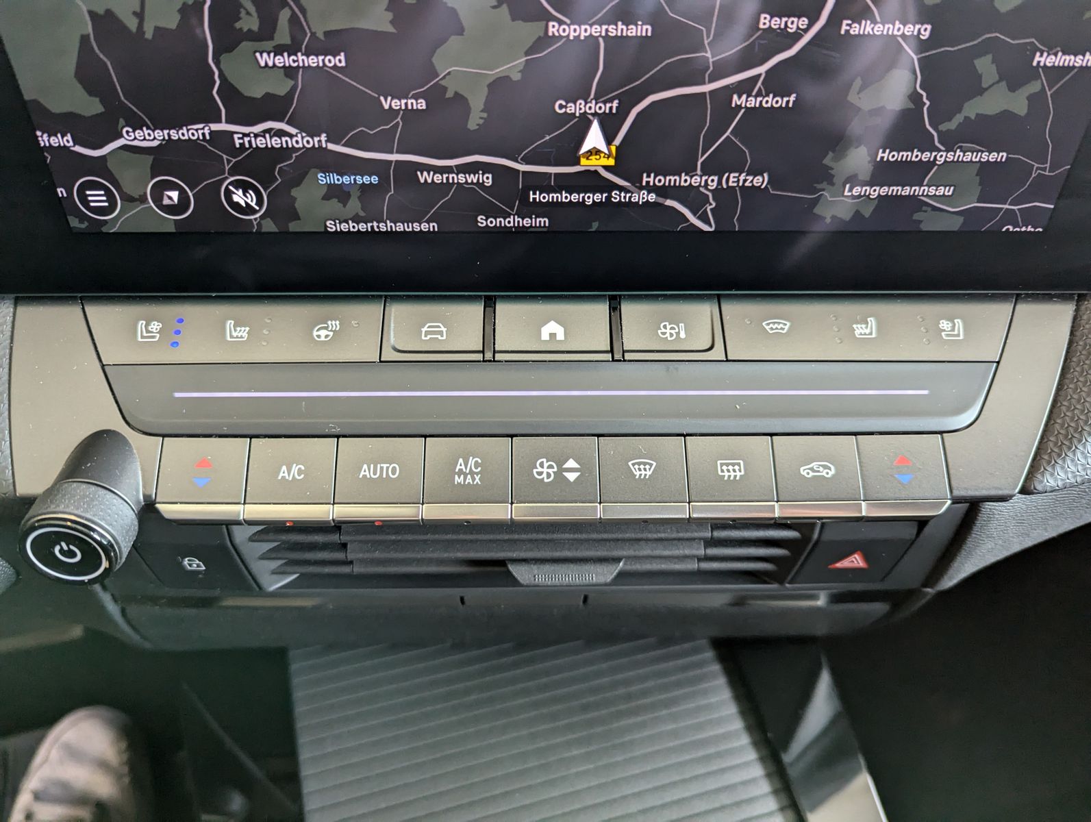 OPEL Astra 1.2 Ultimate Leder-Nappa Sitzlüft AHK Pano - Image 26