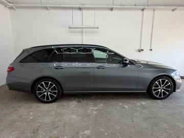 Mercedes E 200 - 7