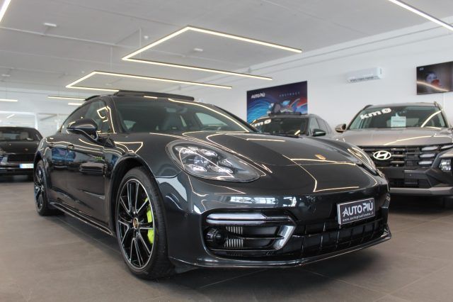 Image of Porsche Panamera