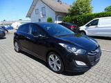 Hyundai i30 1,6l FIFA World Cup Edition - Hyundai i30: 1.6