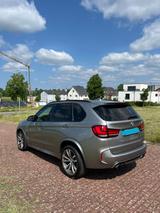 BMW X5 M F85  - BMW X5 M mit Benzin-Antrieb