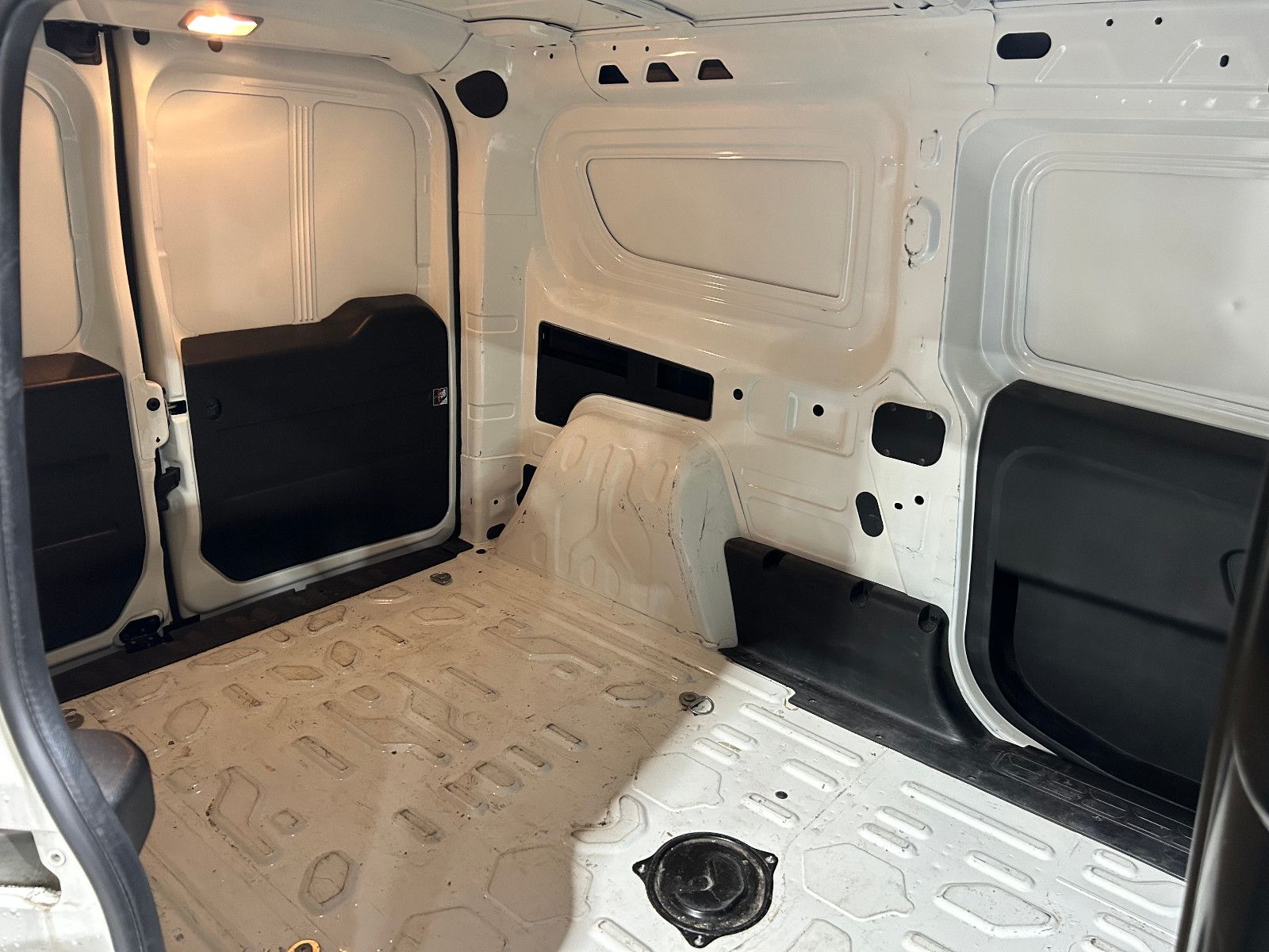 Fahrzeugabbildung Fiat Doblò MAXI/KAMERA/KLIMA/2-SITZ