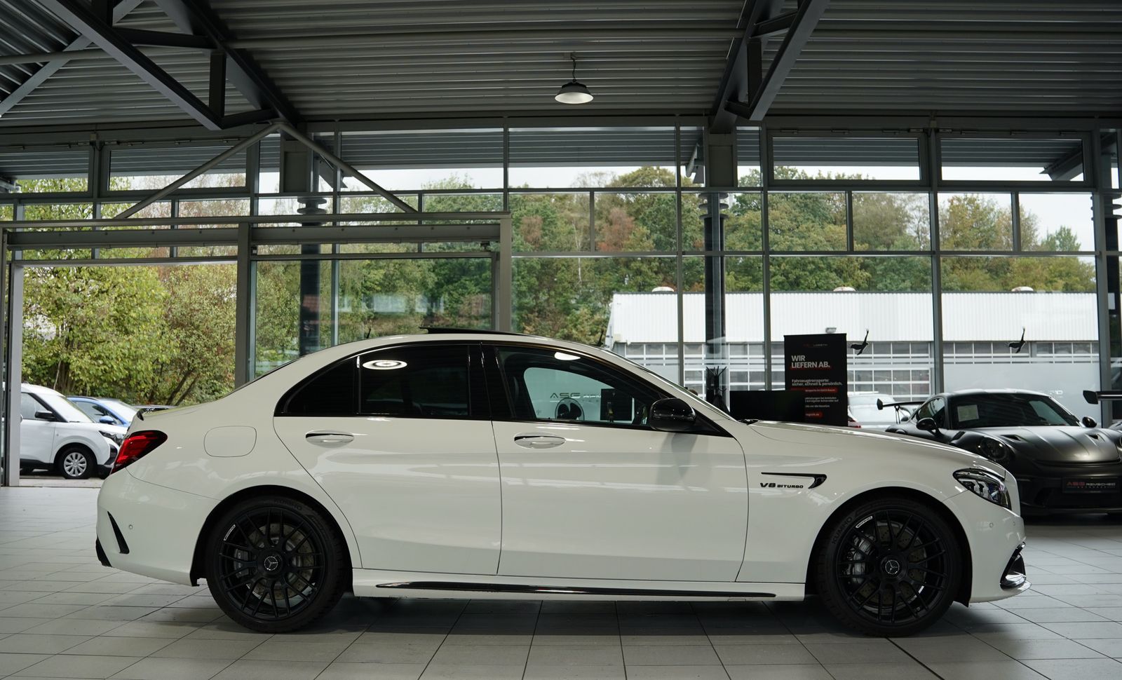 Mercedes Benz C 63 Amg