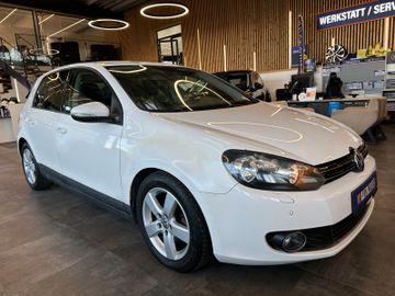 Volkswagen Golf VI*TEMPO*NAVI*PDC*ALCANTARA*1-HAND*