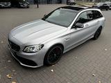 Mercedes-Benz C 63 S AMG CARBON Head Up Burmester Performance - silberne Mercedes-Benz C 63 AMG