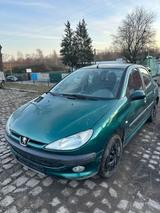 Peugeot 206 - gebrauchte Peugeot 206 aus dem Jahr 1998