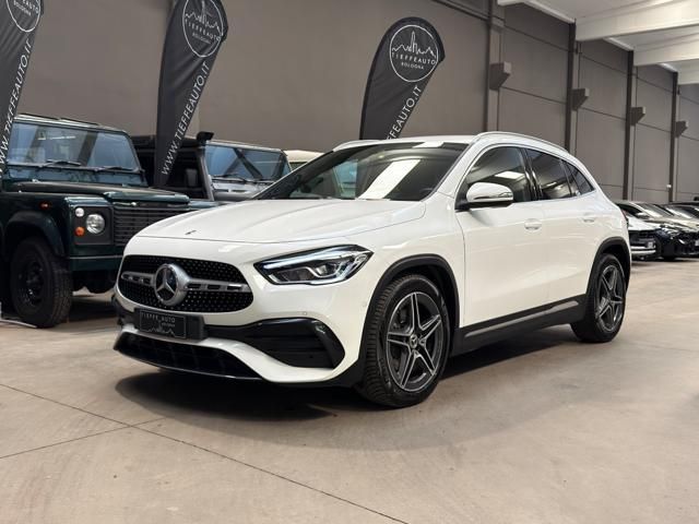 MERCEDES-BENZ MERCEDES-BENZ GLA 200 d Automatic 4Matic Premium