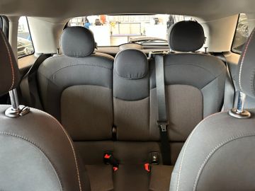 MINI Cooper *Sitzh*Parkass.*PDC*Klima*Navi*