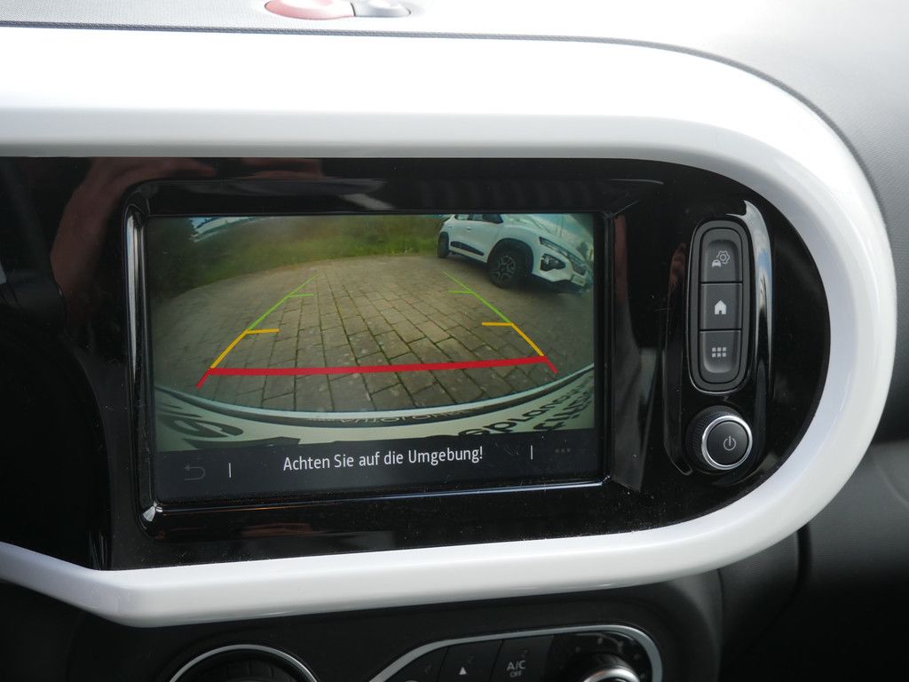 Fahrzeugabbildung Renault Twingo E-Tech KLIMA PDC SHZ RÜCKFAHRKAMERA NAVI