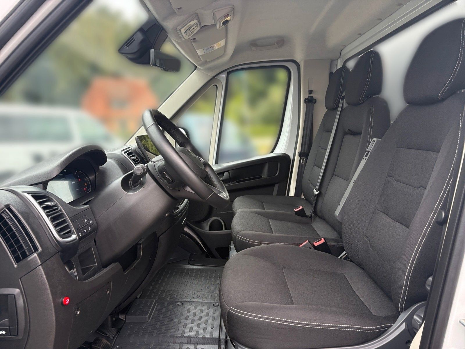 Fahrzeugabbildung Peugeot Boxer L3 3.5T Heavy