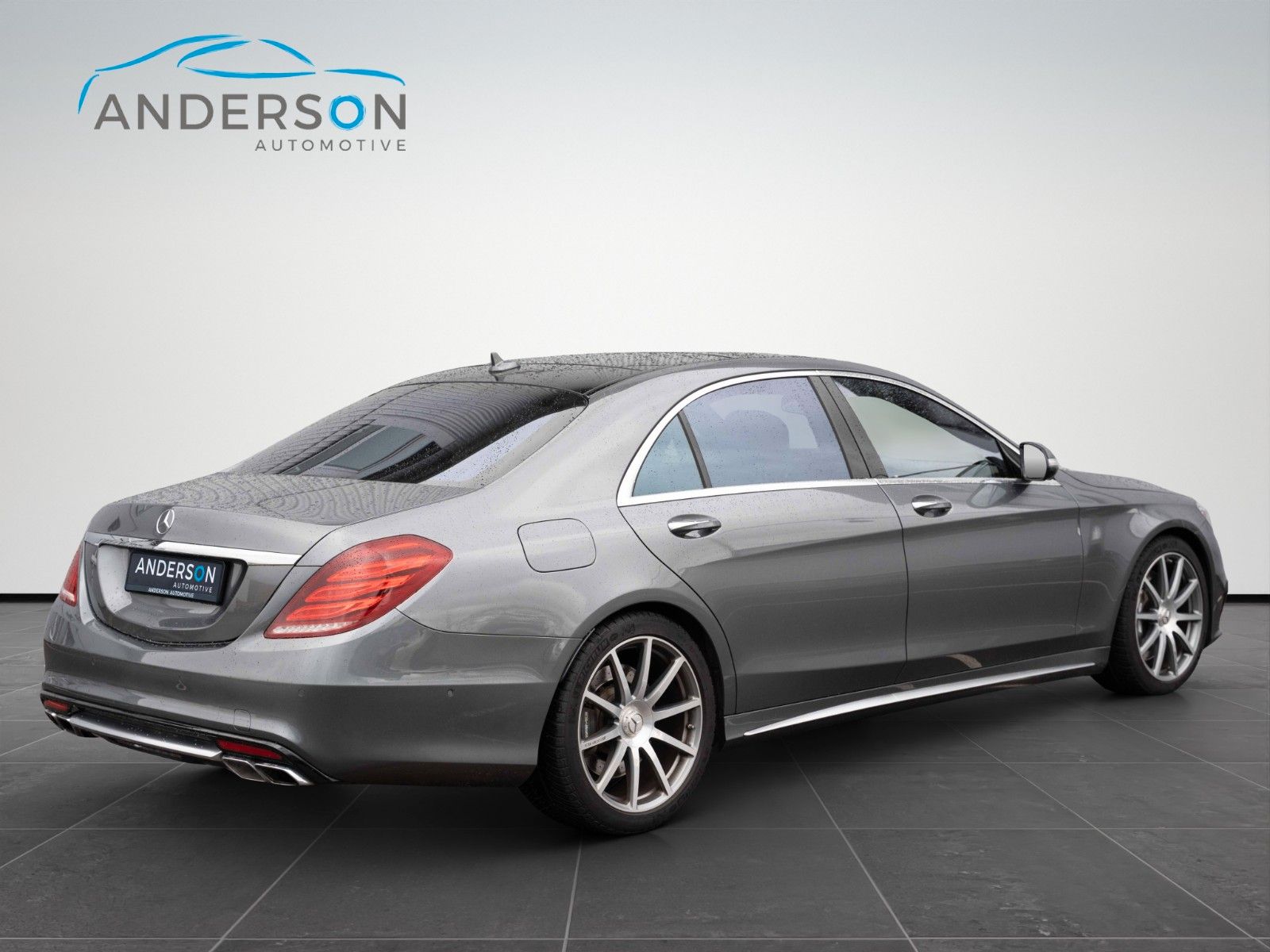 Fahrzeugabbildung Mercedes-Benz S 63 AMG L 4MATIC BURM PANO HUD LED DVD 360°