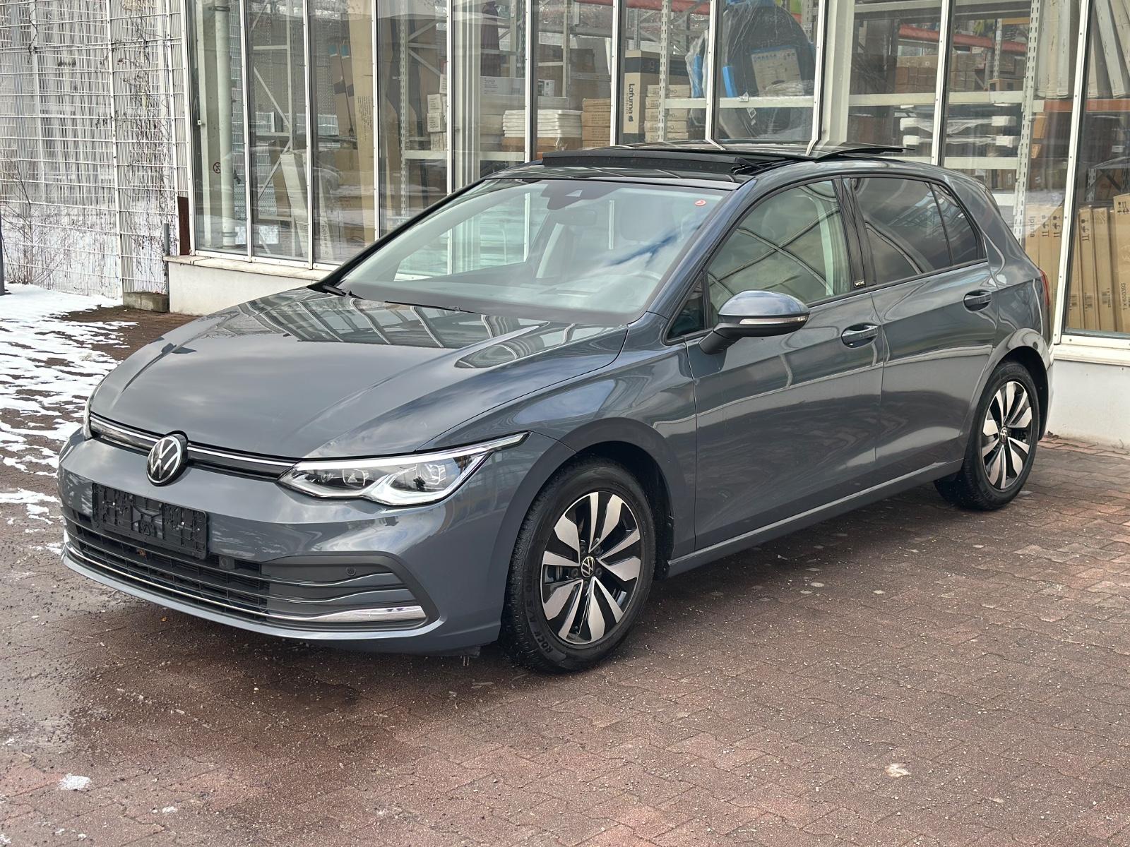 Volkswagen Golf VIII Lim. Move*Pano*Led*Virtual*Ahk*Hud*nav