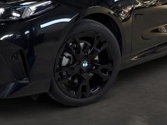 Fahrzeugabbildung BMW 120d M Sport -- AHK/ InnovationsPaket/ 360°