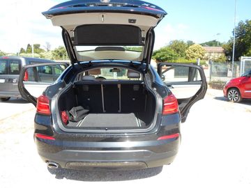 BMW X4 - 11