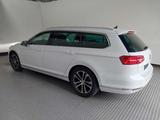 Volkswagen Passat Var. 1.4 TSI DSG HIGH LED PAN ACC NAV RFK - Volkswagen Passat mit Benzin-Antrieb: Kombi