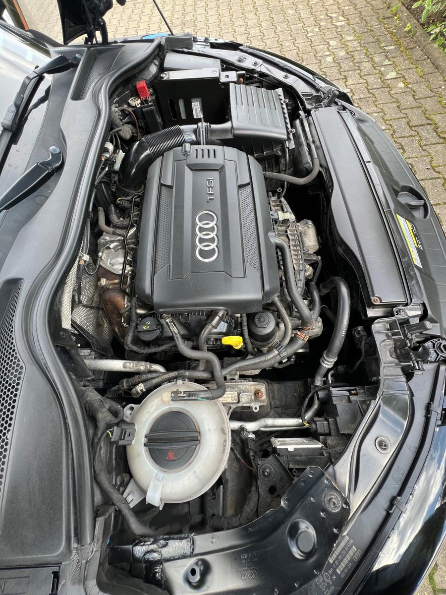 Audi TT Coupe 2.0 TFSI/S Line/TÜV Feb2028/230PS/KW V2
