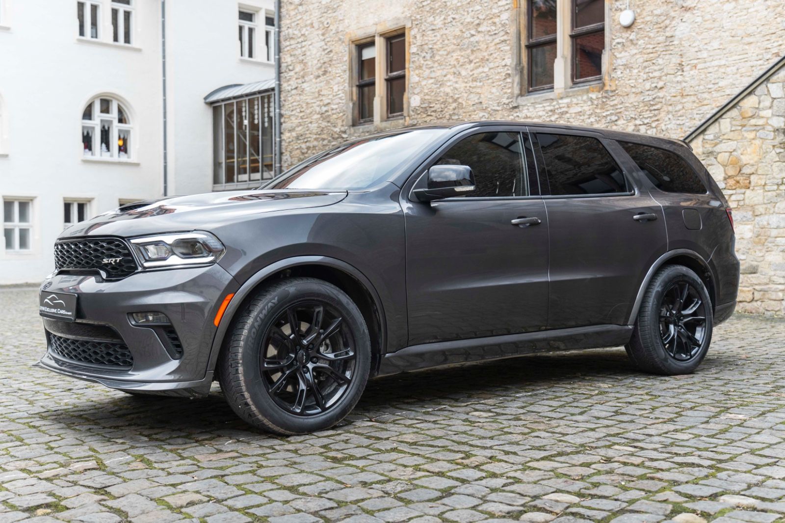 Fahrzeugabbildung Dodge Durango 5,7L LPG AWD CARPLAY LED NAV KAM ALPINE