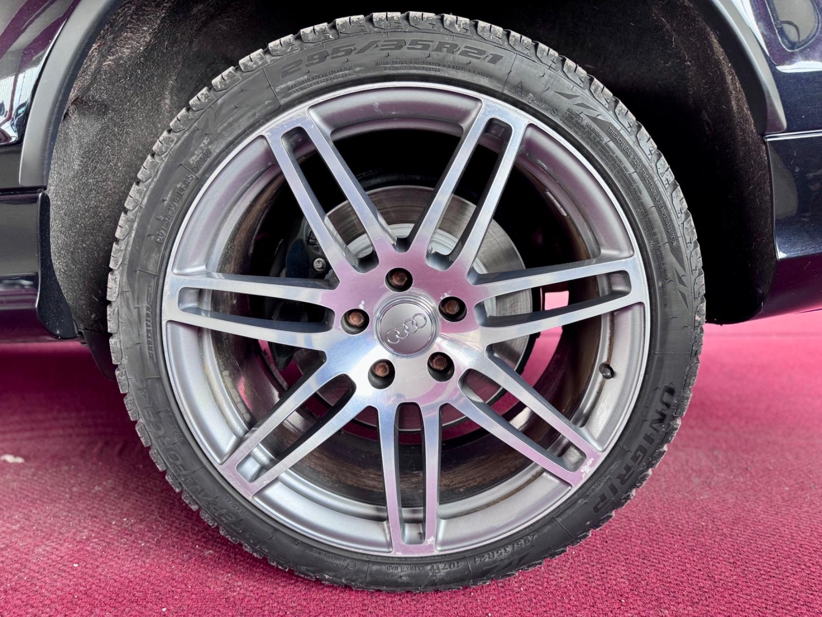 AUDI Q7 4.2 TDI QUATTRO 340ch - S LINE - SUSPENSION PNEUMATIQUE - ATTELAGE - JANTES 21" - CLIMATISATION