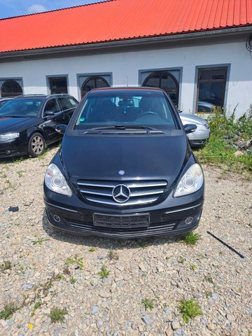 Mercedes-Benz B 200 B -Klasse B 200 Turbo