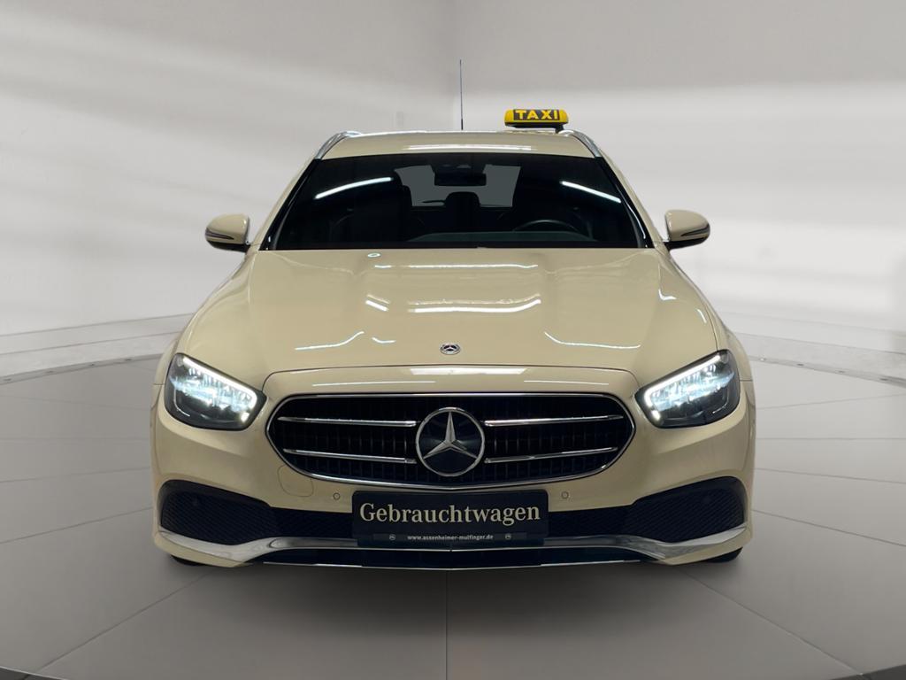 Mercedes-Benz E 220 d T Avantgarde Avantgarde+MBUX+Cam+LED+AUT