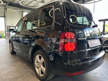 MYAUTOCENTER – Gebraucht- und Jahreswagen mit Werkstattservice in Pfaffenhofen Volkswagen Touran United *Navi*Sitzh*TÜV 0527*