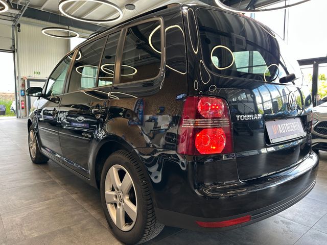 MYAUTOCENTER – Gebraucht- und Jahreswagen mit Werkstattservice in Pfaffenhofen Volkswagen Touran United *Navi*Sitzh*TÜV 0527*