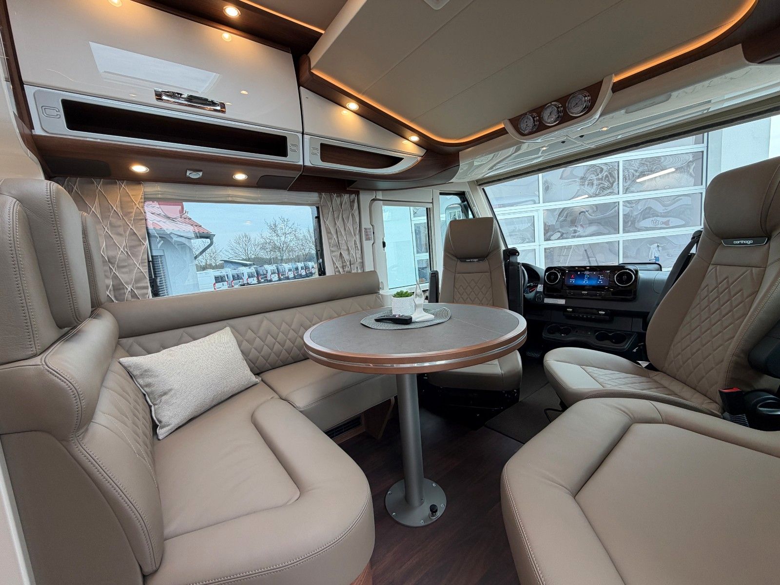 Fahrzeugabbildung Carthago chic e-line 50 LE DA Mastervolt