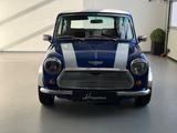 MINI Cooper - MINI MINI Oldtimer mit Benzin-Antrieb