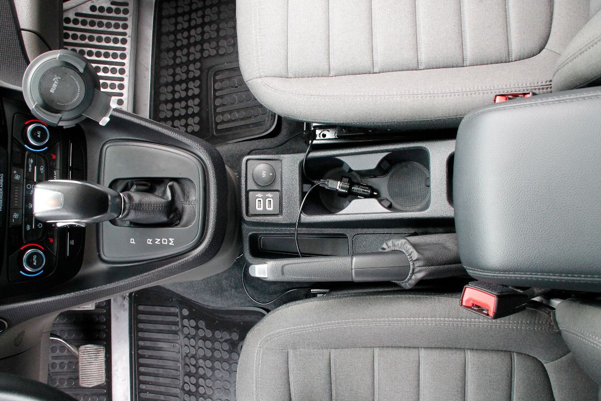 Fahrzeugabbildung Ford Tourneo Connect (CHC) Titanium